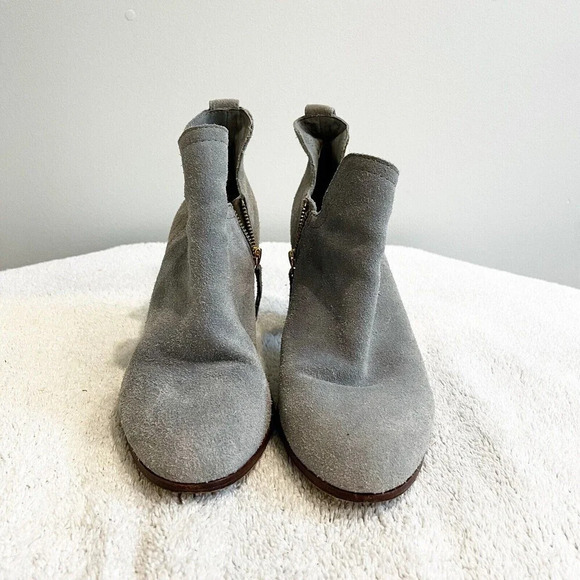 Charlotte Stone Cleo Grey Suede Ankle Booties Womens 10 Side Zip Heeled Boot - Picture 4 of 9